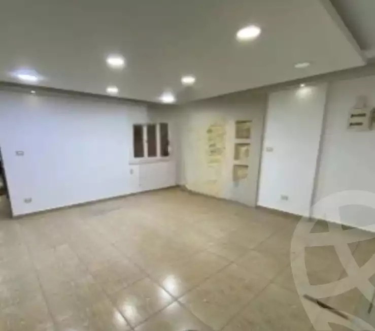 https://aqarmap.com.eg/en/listing/6450709-for-rent-alexandria-ganaklis-shr-mrtdy-bsh