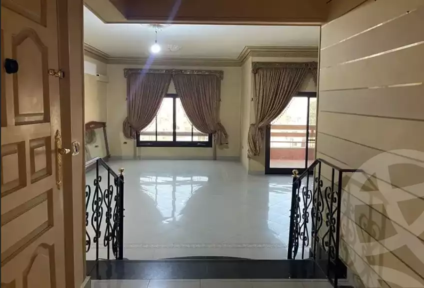 https://aqarmap.com.eg/en/listing/6451061-for-sale-cairo-nasr-city-el-hay-el-sabea-abass-zazoaa