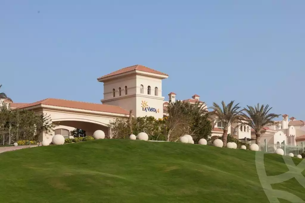 https://aqarmap.com.eg/en/listing/6451065-for-sale-ain-elsokhna-resorts-la-vista-ray