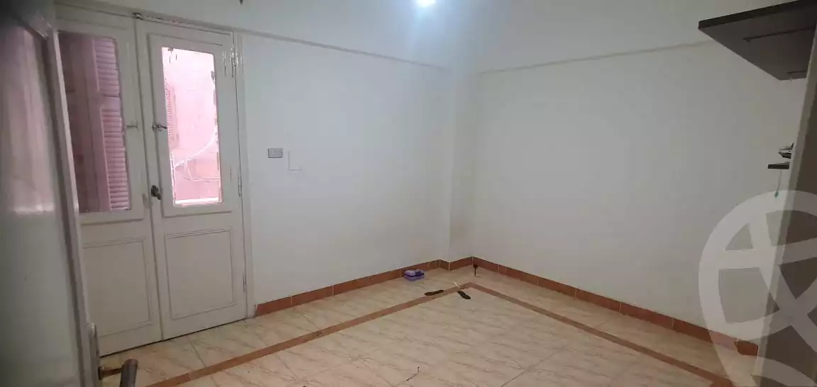 https://aqarmap.com.eg/en/listing/6422666-for-rent-cairo-al-oubour-el-hay-el-awal-el-sadat-rd
