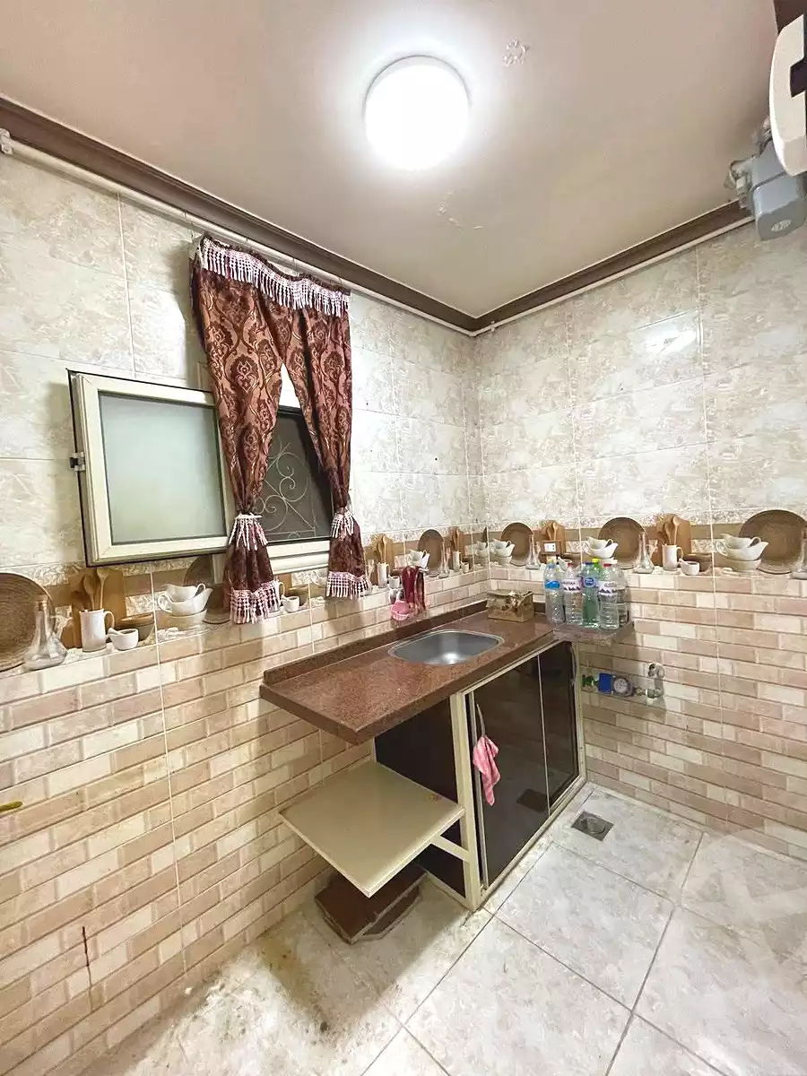 https://aqarmap.com.eg/ar/listing/6453962-for-sale-alexandria-l-jmy-lbytsh-al-samalehy-2-st