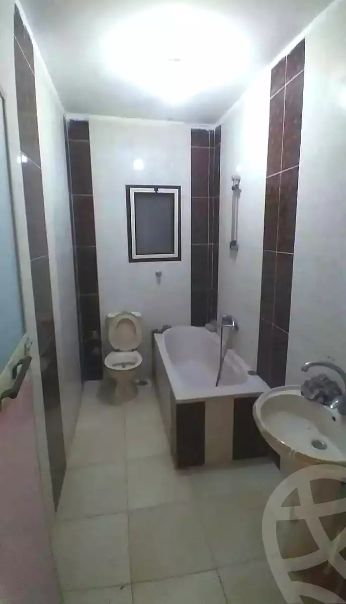 https://aqarmap.com.eg/ar/listing/6454010-for-sale-alexandria-sydy-bshr-sydy-bshr-bhry-shr-mhmwd-l-yswy