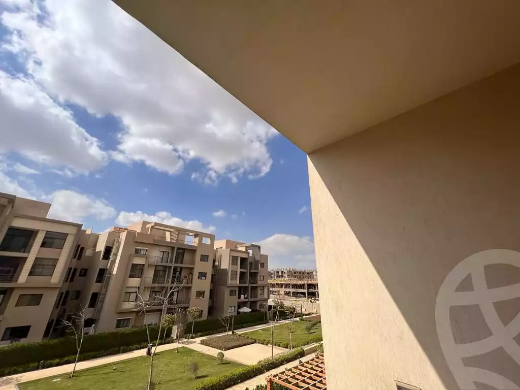 https://aqarmap.com.eg/en/listing/6455511-for-rent-cairo-new-cairo-compounds-fifth-square