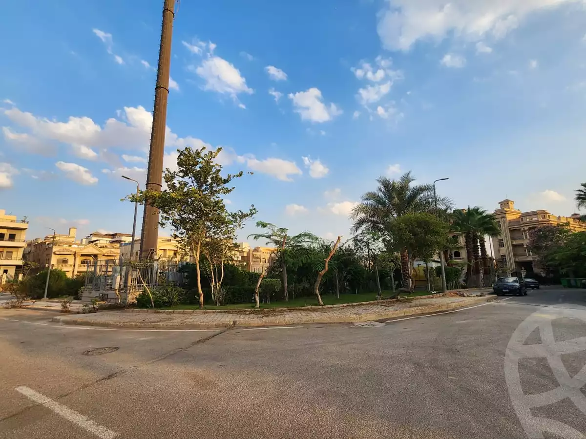 https://aqarmap.com.eg/en/listing/6457701-for-sale-cairo-new-cairo-el-ahyaa-first-neighborhood-street-1