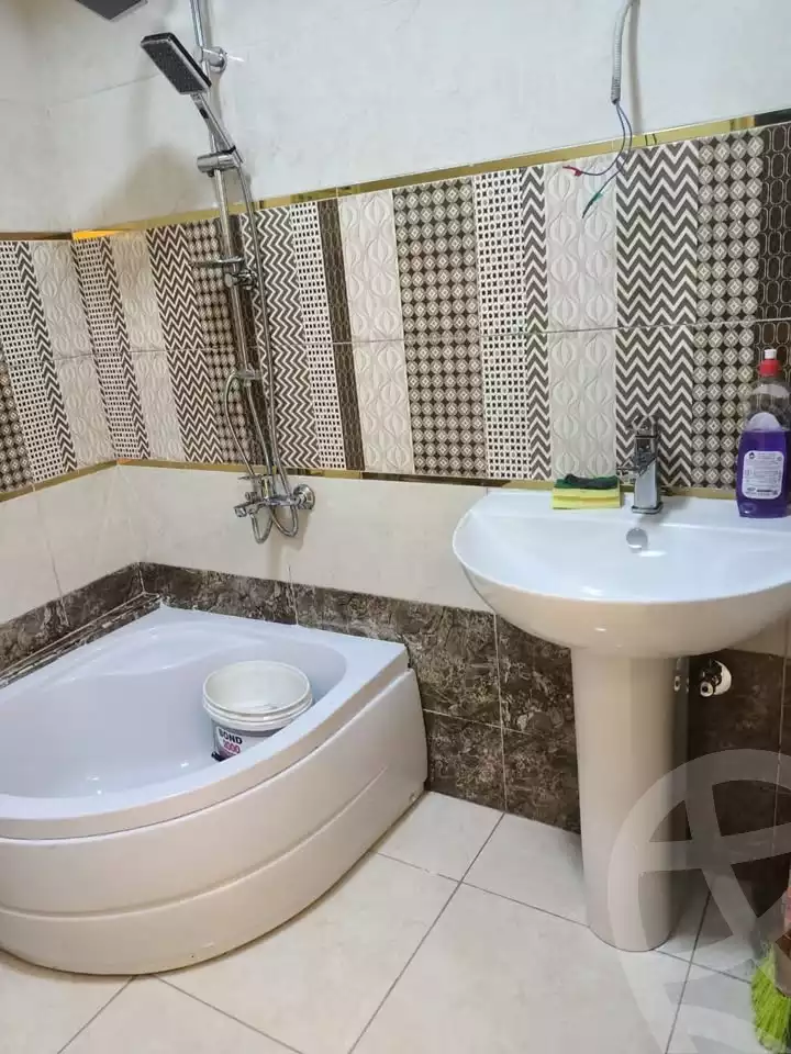 https://aqarmap.com.eg/en/listing/6459302-for-sale-alexandria-zezenia-schutz-station-st