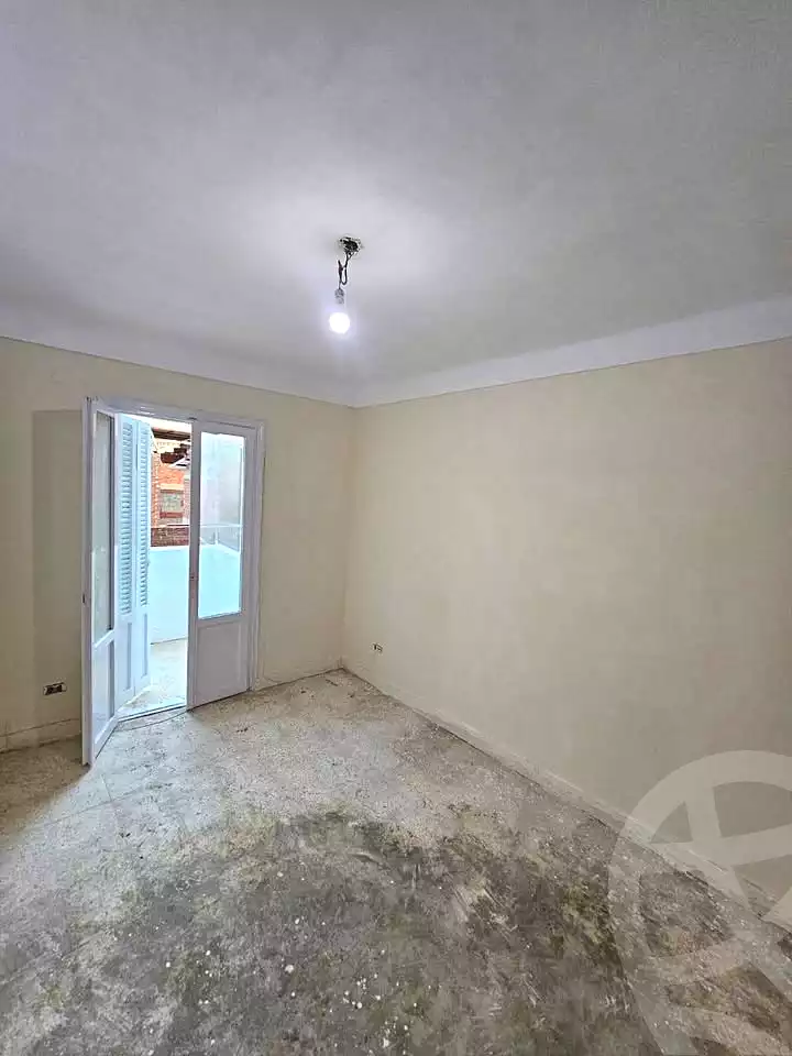 https://aqarmap.com.eg/ar/listing/6460324-for-sale-alexandria-el-asafra-l-sfr-qbly-el-maahad-el-dini-st