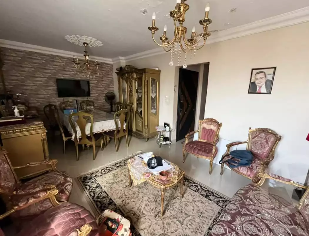 https://aqarmap.com.eg/en/listing/6461645-for-sale-alexandria-zezenia-ibrahim-el-attar-st
