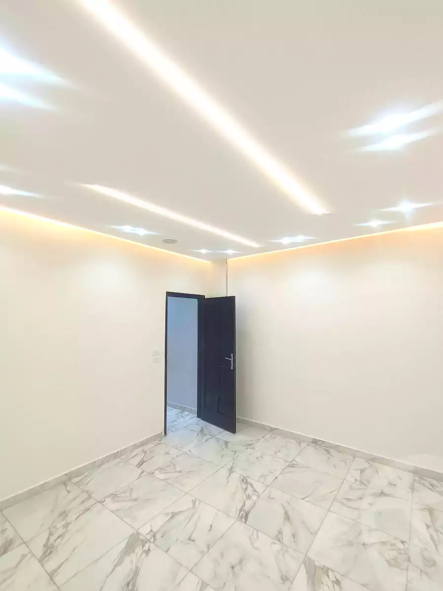 https://aqarmap.com.eg/en/listing/6465216-for-sale-qalyubia-shubra-el-khaima-el-shareaa-el-gadid-st