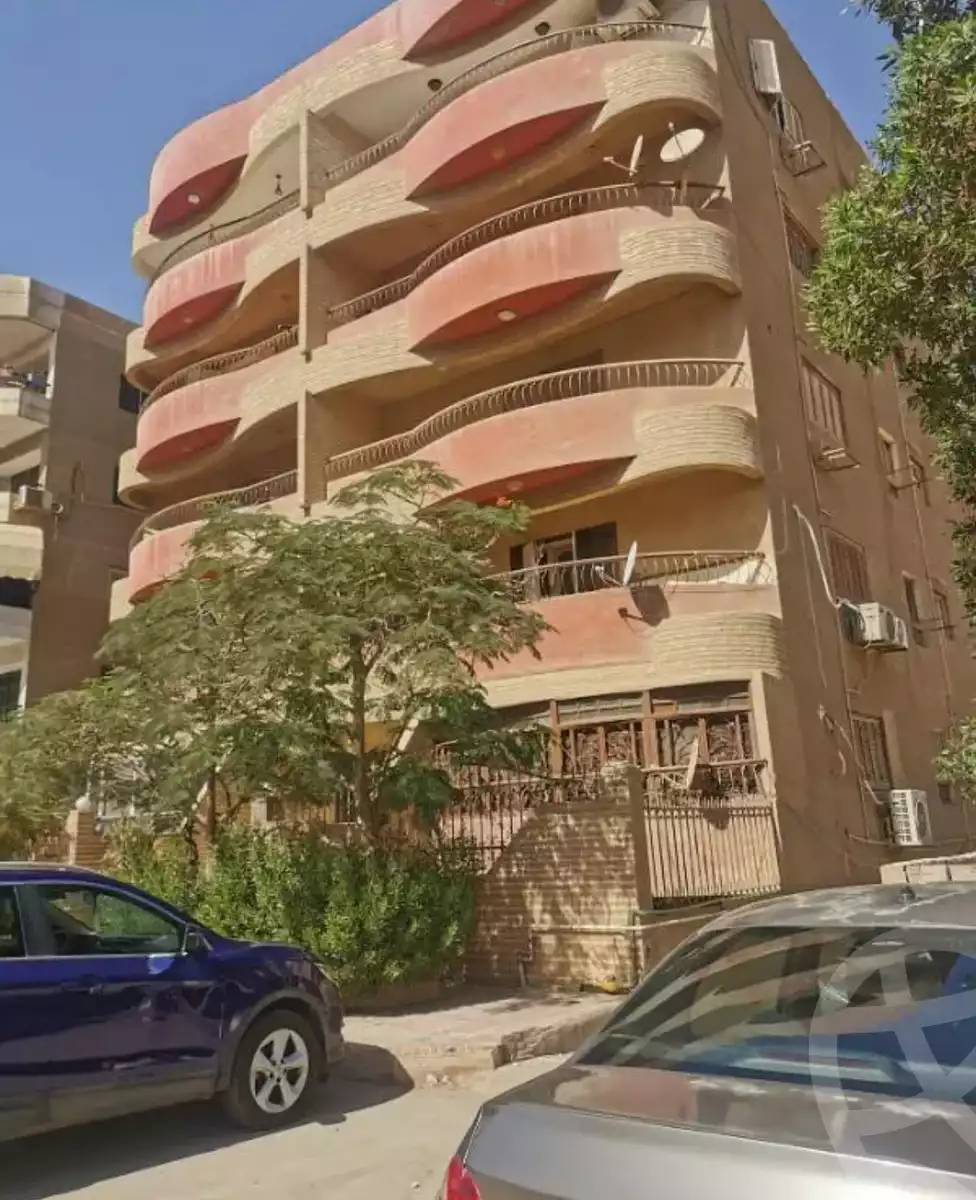 https://aqarmap.com.eg/ar/listing/6468834-for-sale-cairo-mokattam-lhdb-l-ly