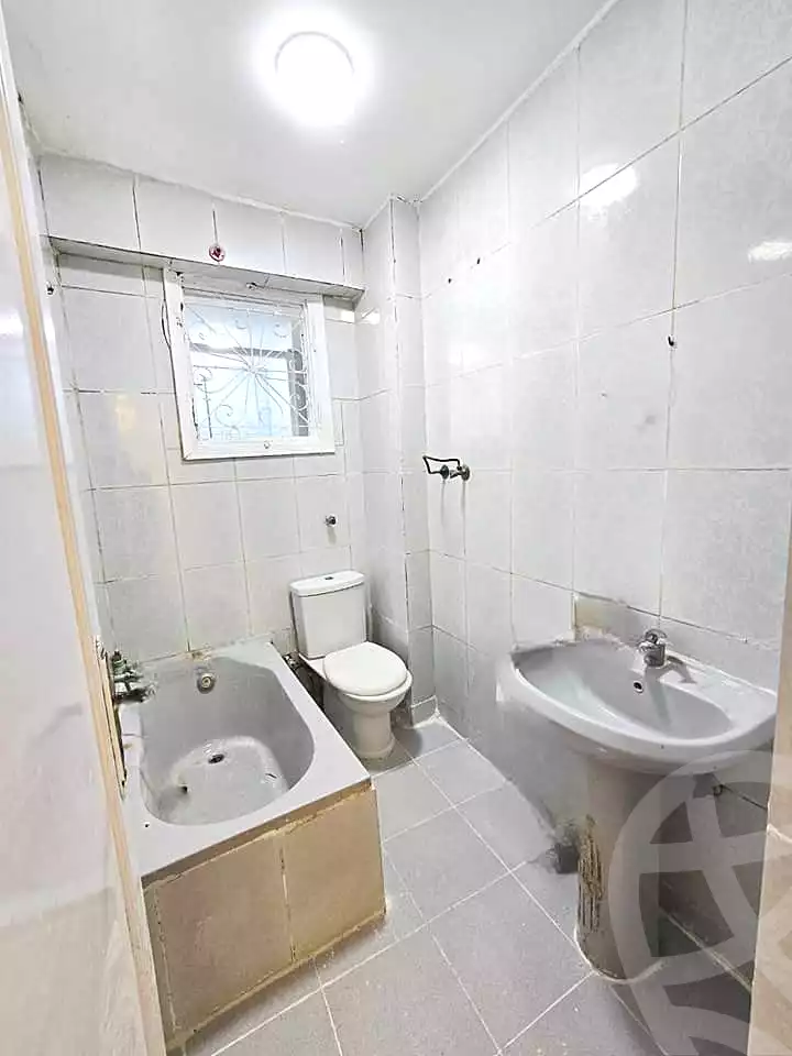 https://aqarmap.com.eg/ar/listing/6468857-for-sale-alexandria-l-jmy-shataa-el-nakheel