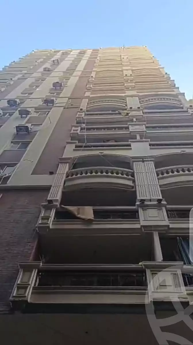 https://aqarmap.com.eg/en/listing/6469892-for-sale-alexandria-el-asafra-abd-el-haleem-mahmoud-st