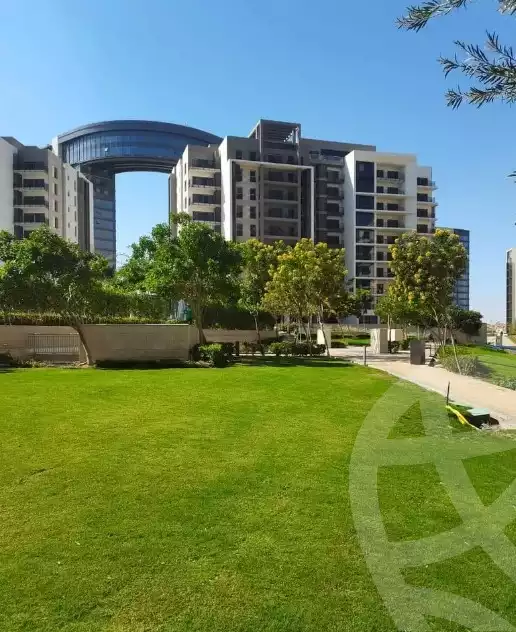 https://aqarmap.com.eg/en/listing/6470088-for-sale-cairo-el-sheikh-zayed-city-compounds-zyd-wr-llttwyr-z-tower