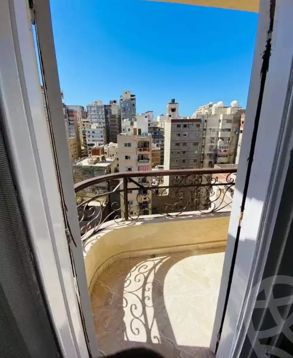 https://aqarmap.com.eg/en/listing/6471521-for-sale-alexandria-el-mandara-alex-el-mandara-bahri