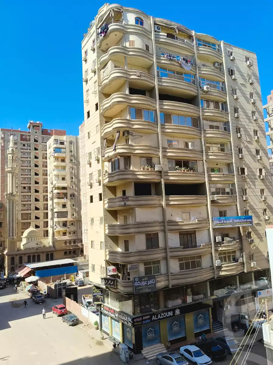 https://aqarmap.com.eg/ar/listing/6473538-for-sale-sharqia-zagazig-zagazig-city-ghasham-rd