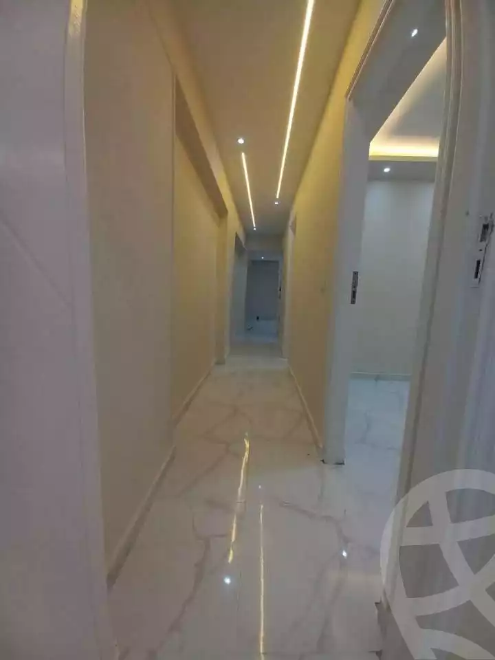 https://aqarmap.com.eg/ar/listing/6474007-for-sale-alexandria-sydy-bshr-sydy-bshr-bhry-khalil-hamada-st