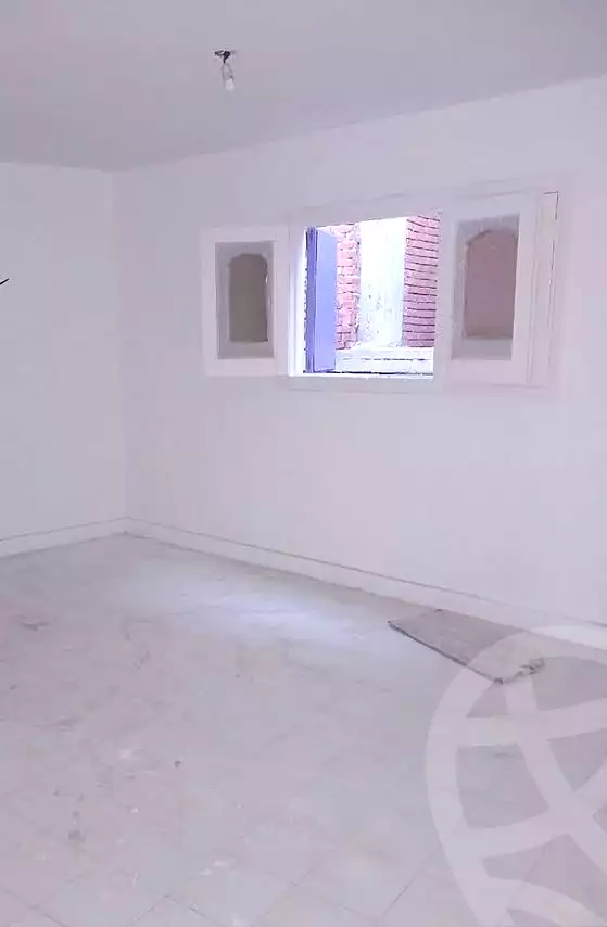 https://aqarmap.com.eg/ar/listing/6474279-for-sale-alexandria-l-jmy-lbytsh-ain-shams-st
