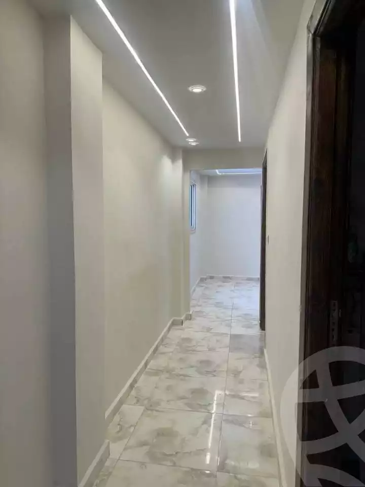 https://aqarmap.com.eg/en/listing/6475025-for-sale-alexandria-el-mandara-alex-el-mandara-bahri