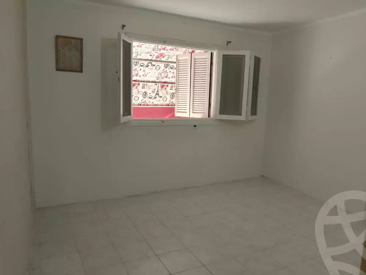 https://aqarmap.com.eg/en/listing/6479479-for-sale-alexandria-l-jmy-lbytsh-al-aeda-al-kadema-st