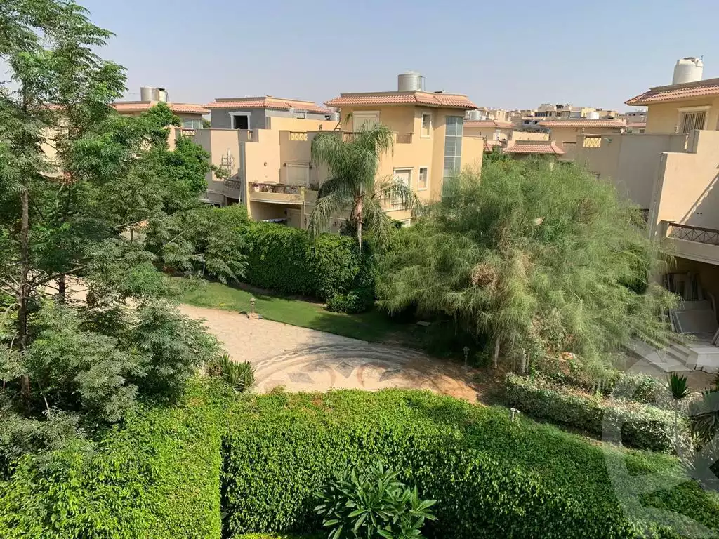 https://aqarmap.com.eg/en/listing/6477258-for-sale-cairo-new-cairo-first-settlement-mhwr-mstfy-kml