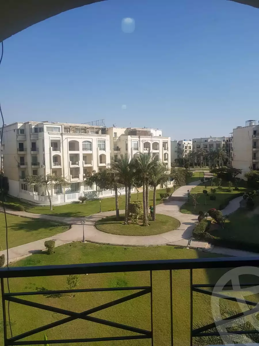 https://aqarmap.com.eg/ar/listing/6484466-for-sale-cairo-el-sheikh-zayed-city-compounds-hadayek-el-mohandiseen