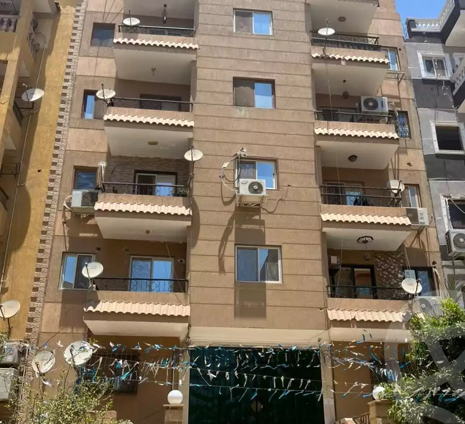 https://aqarmap.com.eg/en/listing/6484619-for-sale-cairo-6th-of-october-el-hay-el-motamyz-fourth-touristic-village-amin-el-refae-st