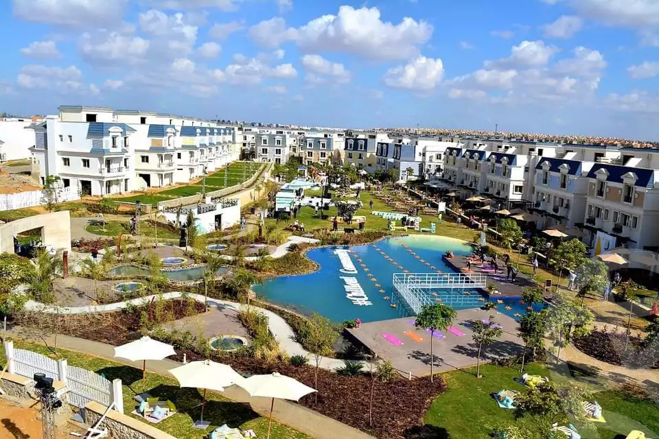 https://aqarmap.com.eg/ar/listing/6484898-for-rent-cairo-6th-of-october-compounds-mountain-view-chillout-park-mountain-view-lakeside