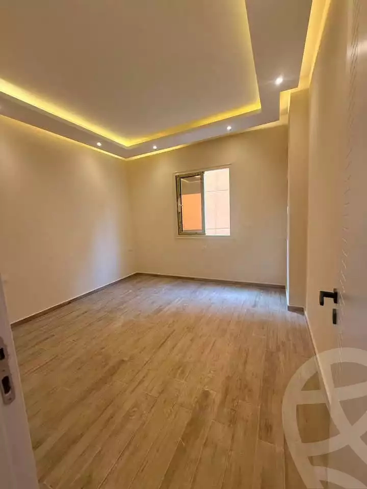 https://aqarmap.com.eg/en/listing/6485191-for-sale-cairo-6th-of-october-el-ahyaa-neighborhood-5th-street-42