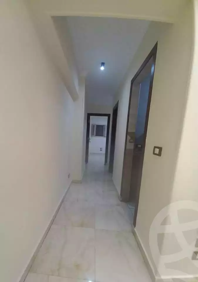 https://aqarmap.com.eg/ar/listing/6486114-for-sale-alexandria-sydy-bshr-sydy-bshr-bhry-khalil-hamada-st