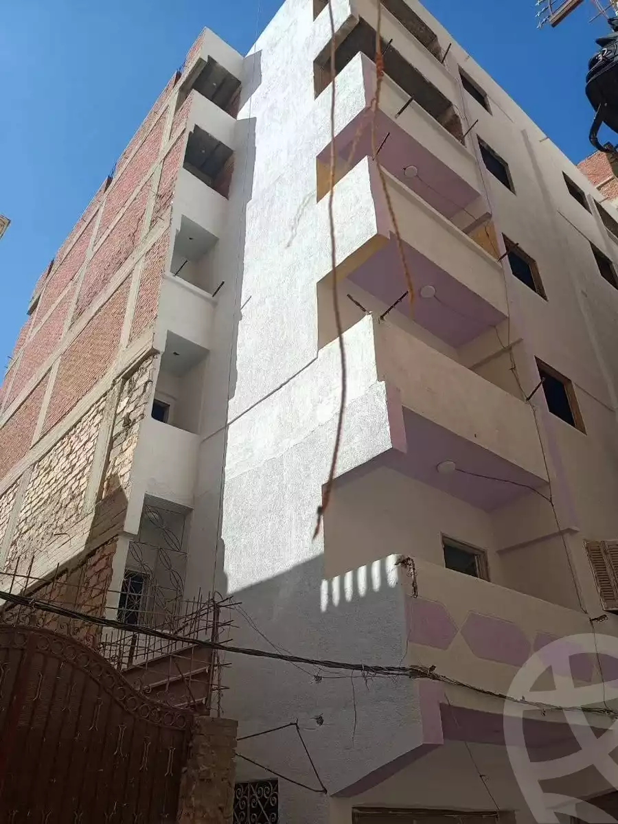 https://aqarmap.com.eg/en/listing/6486955-for-sale-alexandria-l-jmy-el-hanouvel-el-kholafaa-el-rashdeen-st