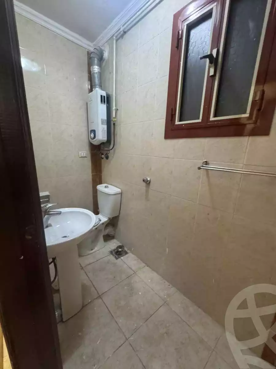 https://aqarmap.com.eg/ar/listing/6488348-for-sale-alexandria-el-asafra-l-sfr-bhry