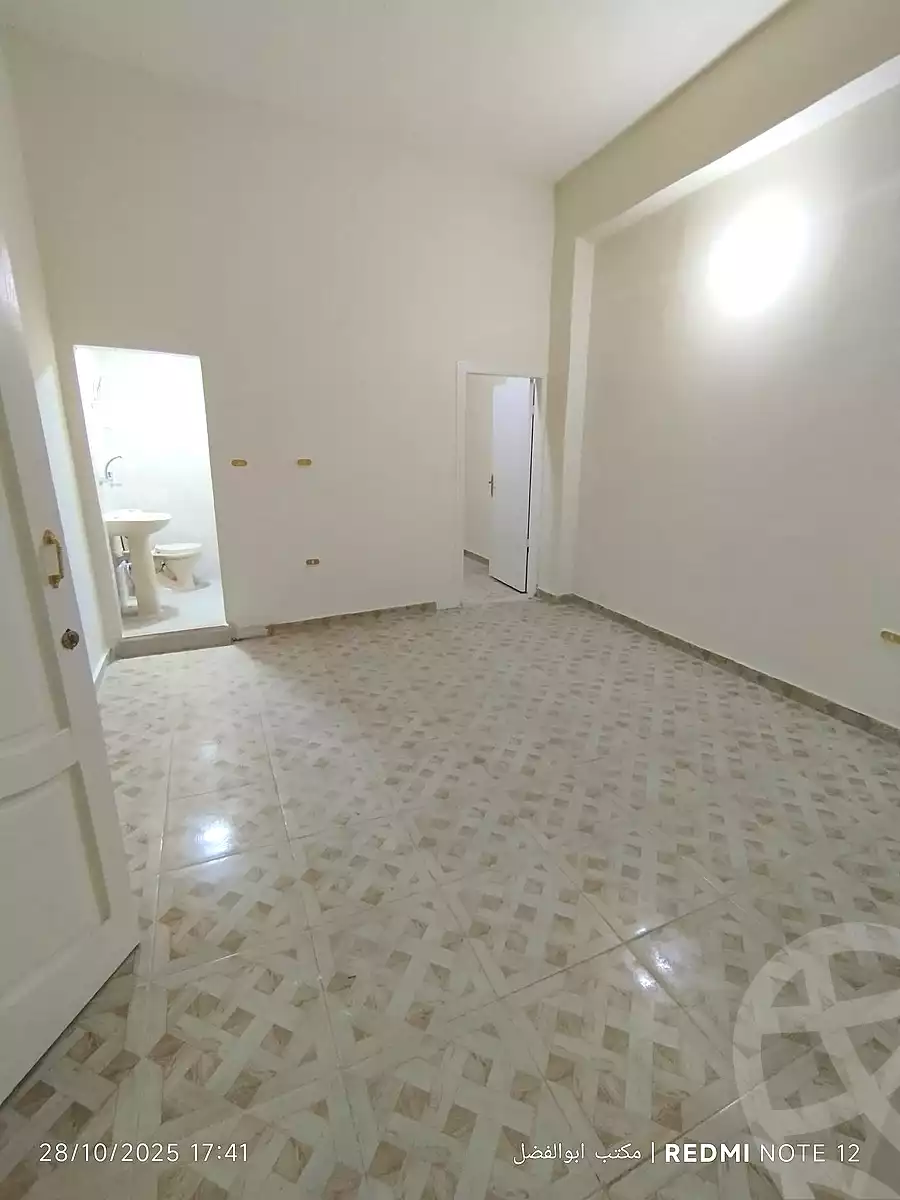 https://aqarmap.com.eg/ar/listing/6488384-for-sale-alexandria-lsywf-el-falki