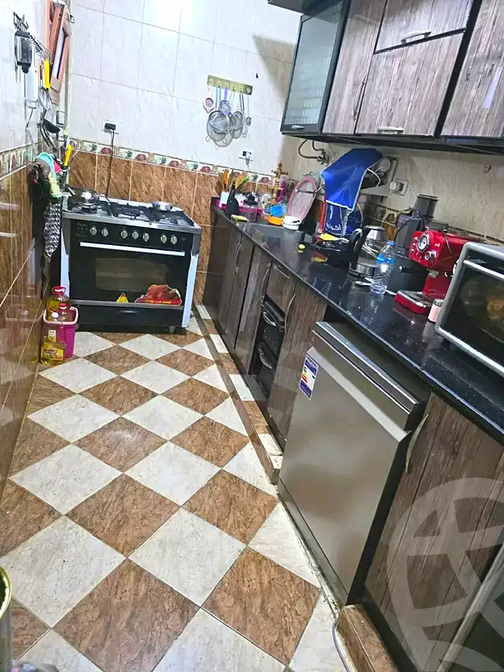 https://aqarmap.com.eg/en/listing/6493280-for-sale-alexandria-l-jmy-lbytsh-ain-shams-st