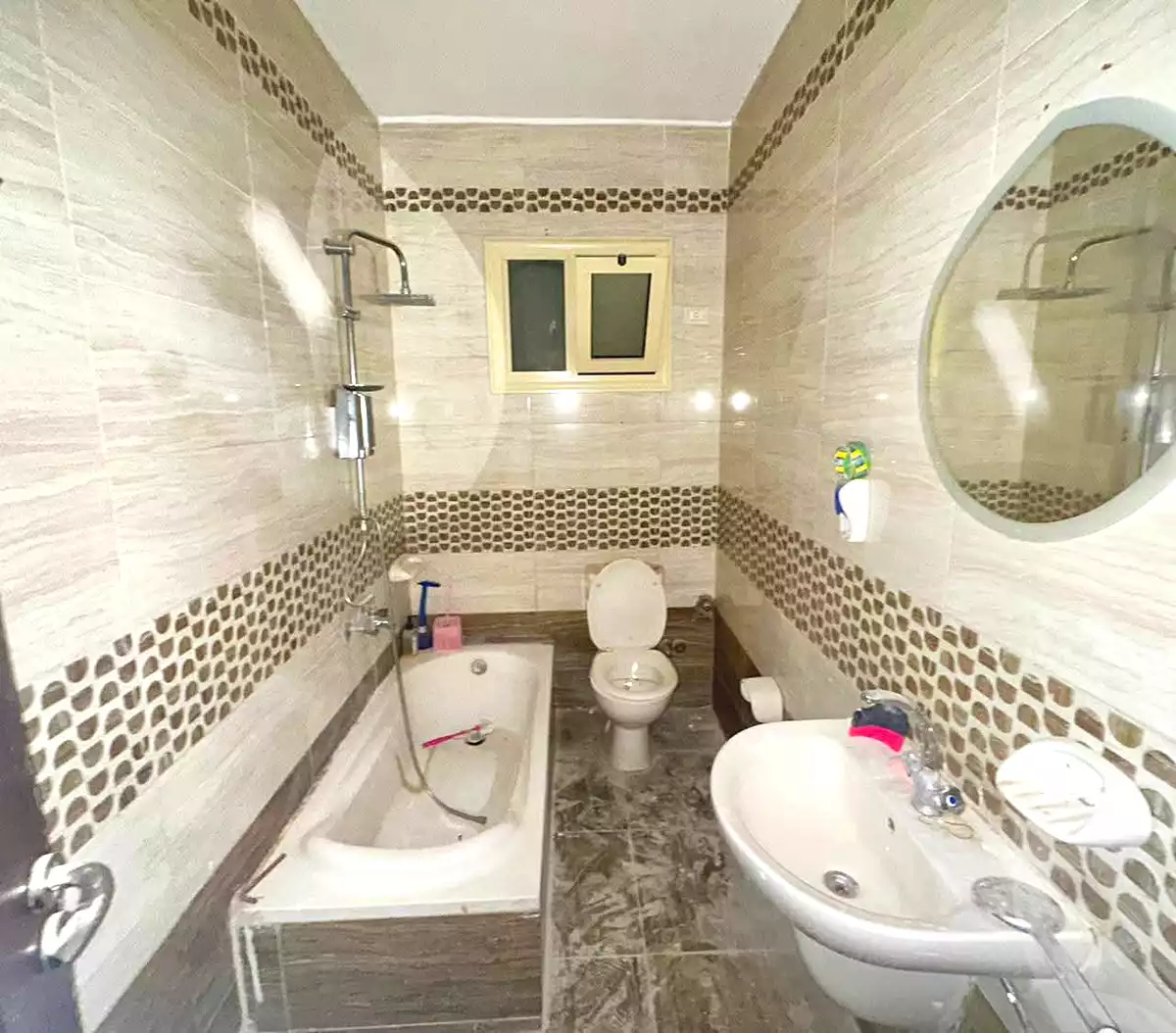 https://aqarmap.com.eg/ar/listing/6494387-for-sale-cairo-mokattam-el-hadabah-el-wosta-8th-zone