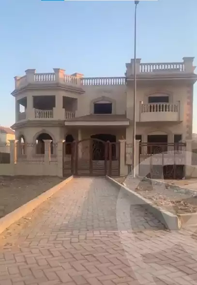 https://aqarmap.com.eg/en/listing/6495902-for-sale-cairo-el-sheikh-zayed-city-el-hay-eltaseaa-area-1-el-bostan-st