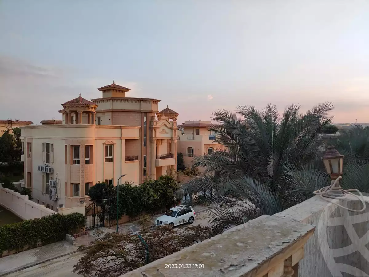 https://aqarmap.com.eg/ar/listing/6495925-for-sale-cairo-6th-of-october-compounds-palm-parks