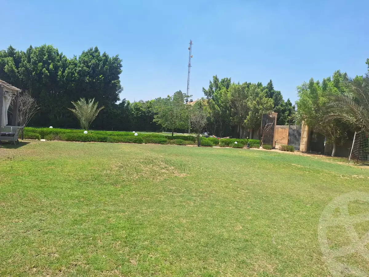 https://aqarmap.com.eg/en/listing/6497137-for-sale-cairo-el-sheikh-zayed-city-lshykh-zyd-ljdyd-el-reef-el-oroby