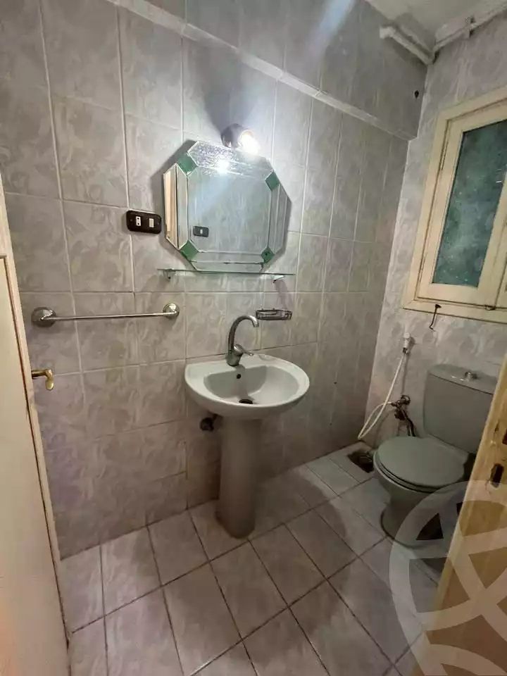 https://aqarmap.com.eg/en/listing/6501688-for-rent-alexandria-ganaklis