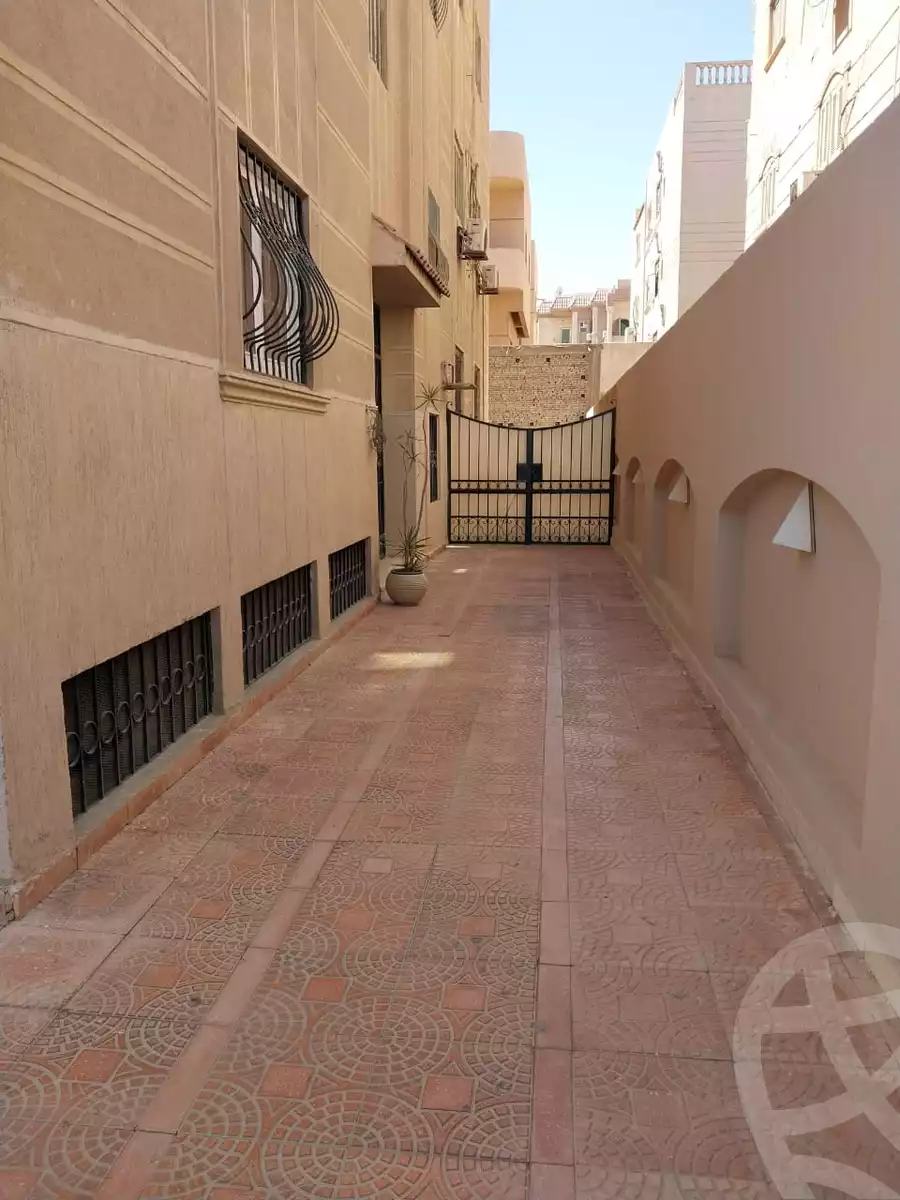 https://aqarmap.com.eg/en/listing/6502468-for-rent-cairo-new-cairo-90th-street-south-teseen-st