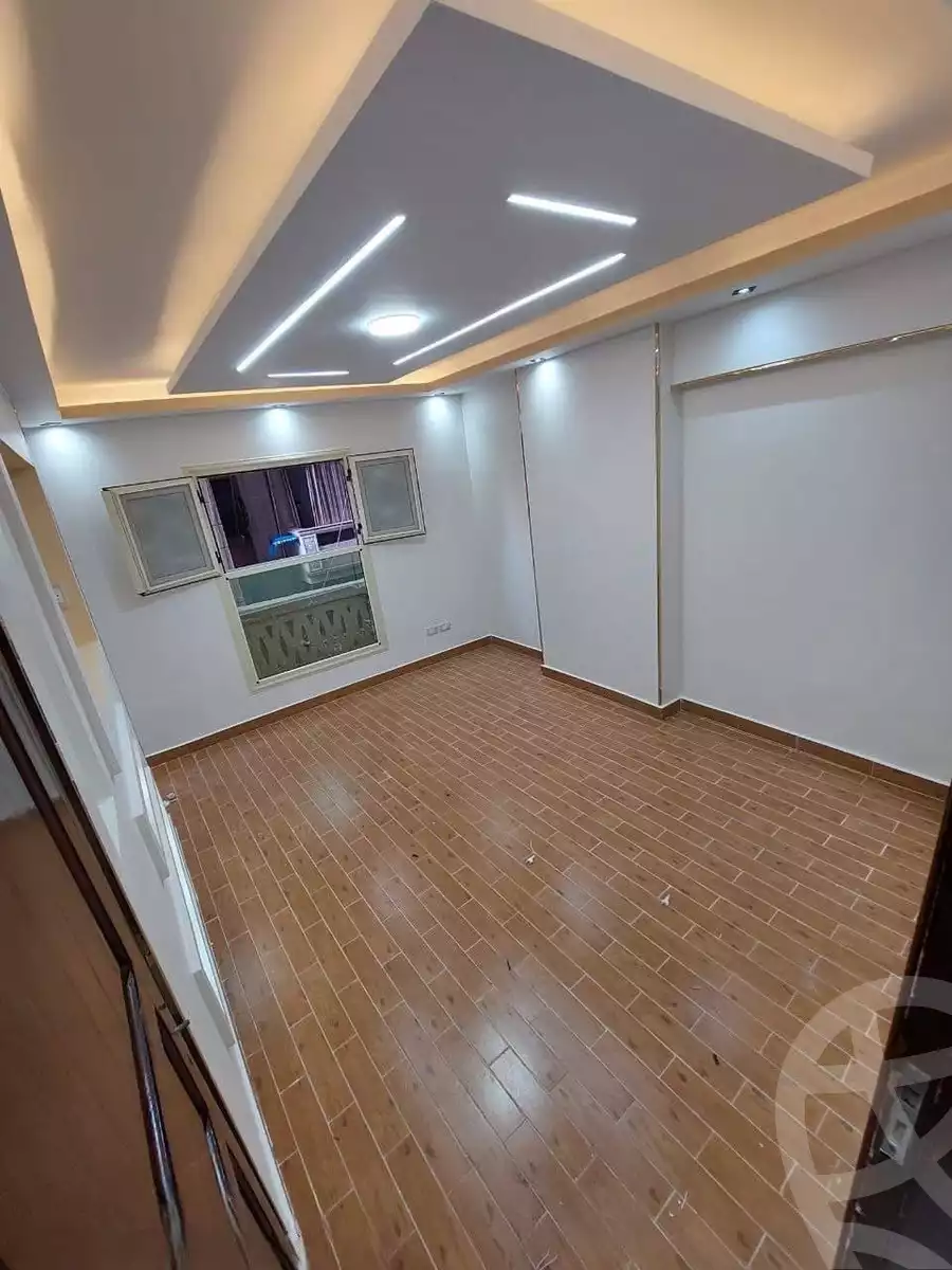 https://aqarmap.com.eg/ar/listing/6506874-for-sale-alexandria-miami-mahmoud-el-isawy-st
