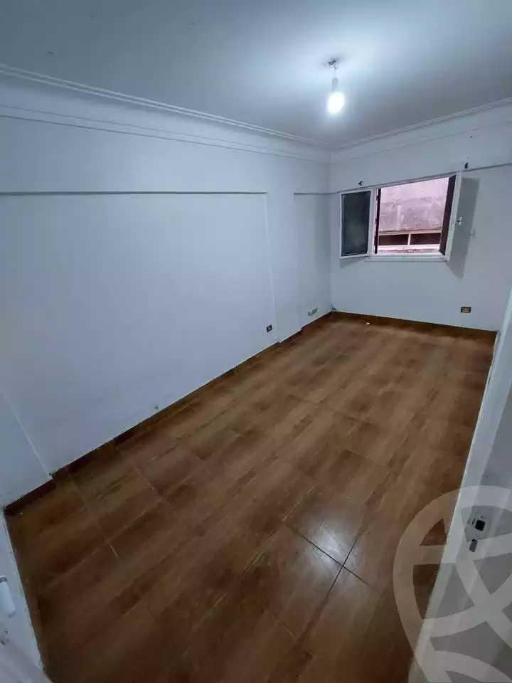 https://aqarmap.com.eg/en/listing/6507097-for-rent-alexandria-sydy-bshr-sydy-bshr-bhry-shr-mhmwd-l-yswy