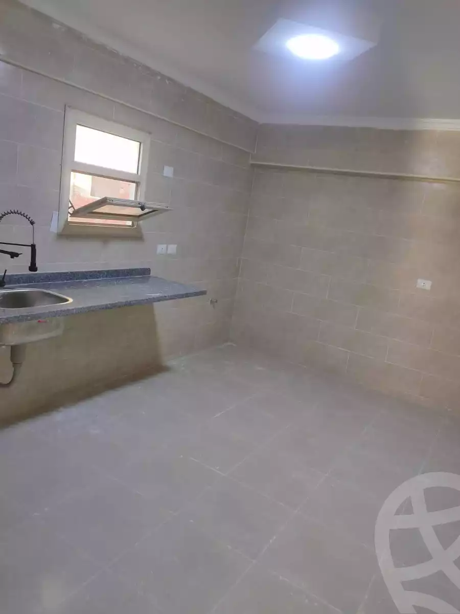 https://aqarmap.com.eg/ar/listing/6507628-for-sale-alexandria-lsywf-el-seyouf-qebly