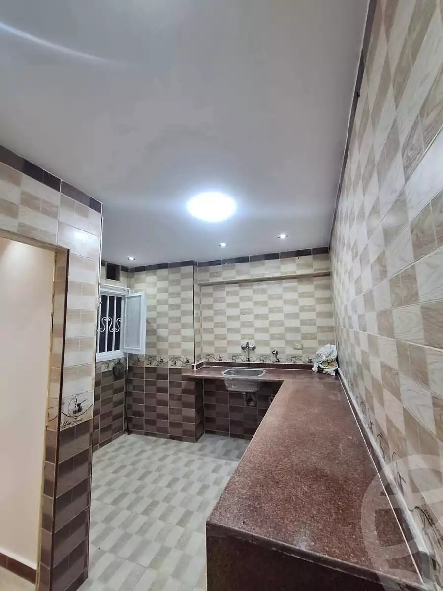 https://aqarmap.com.eg/ar/listing/6509144-for-sale-alexandria-miami-el-sayed-radwan-st