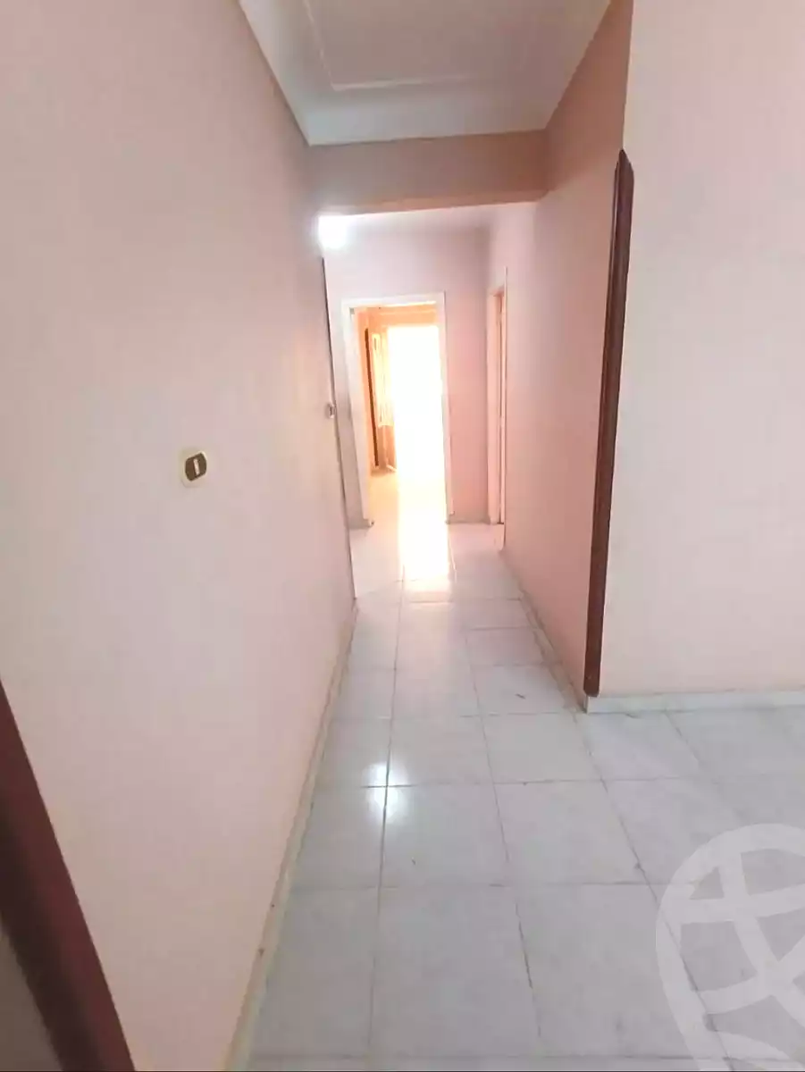 https://aqarmap.com.eg/ar/listing/6509298-for-sale-alexandria-l-jmy-el-hanouvel-kasr-al-quiri-st-1