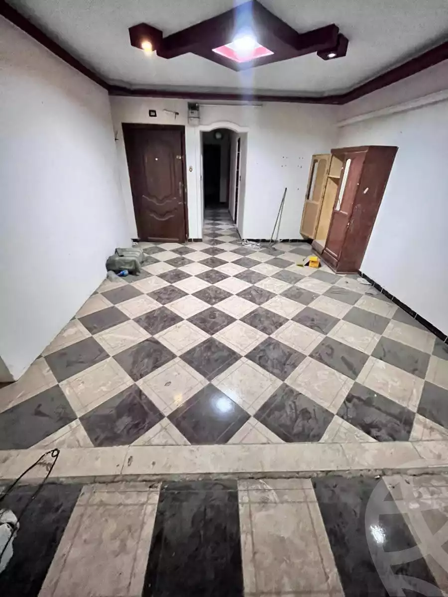 https://aqarmap.com.eg/ar/listing/6509356-for-sale-alexandria-l-jmy-lbytsh-el-farouk-st