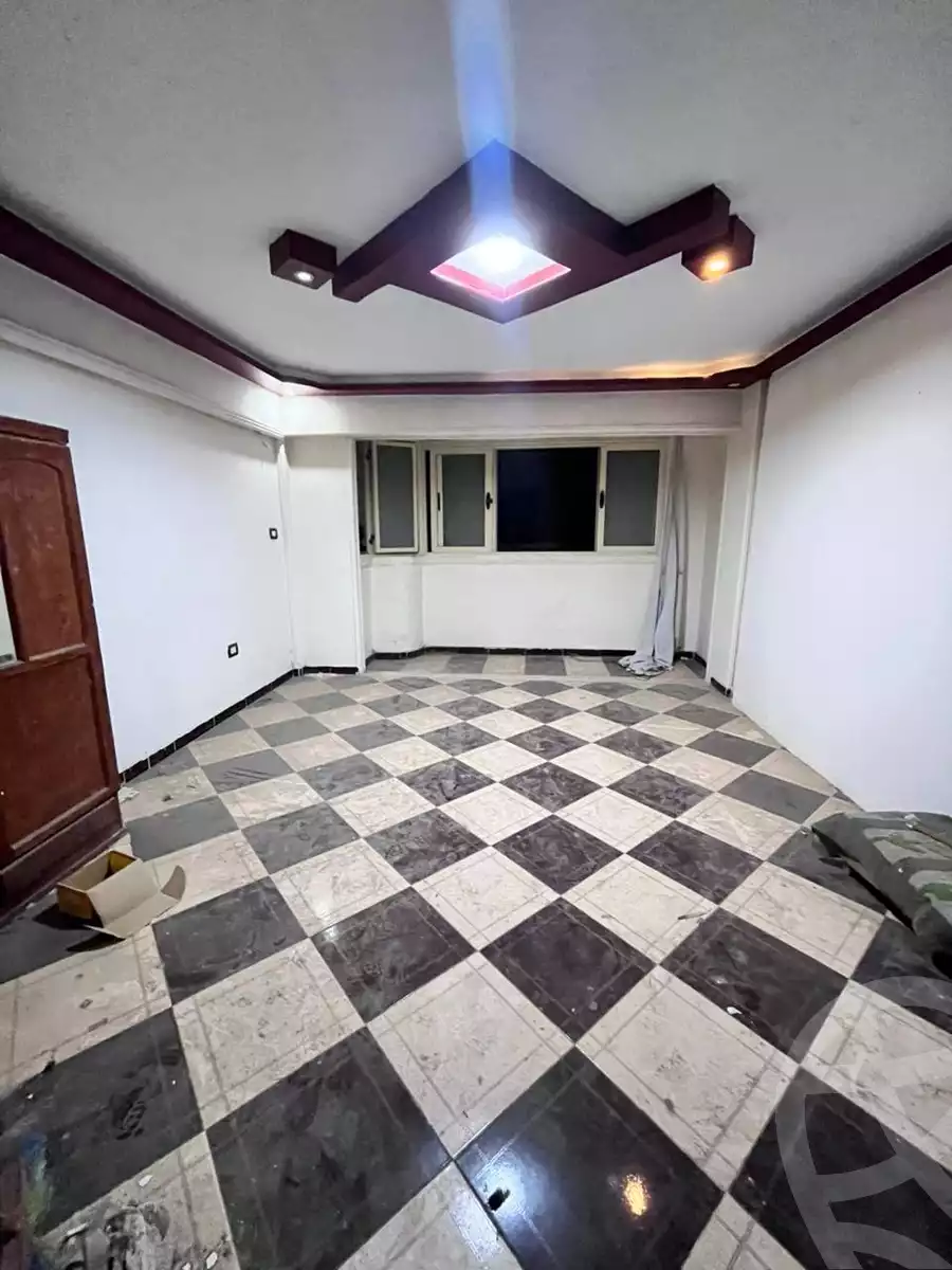 https://aqarmap.com.eg/en/listing/6512116-for-sale-alexandria-l-jmy-lbytsh-street-5-st