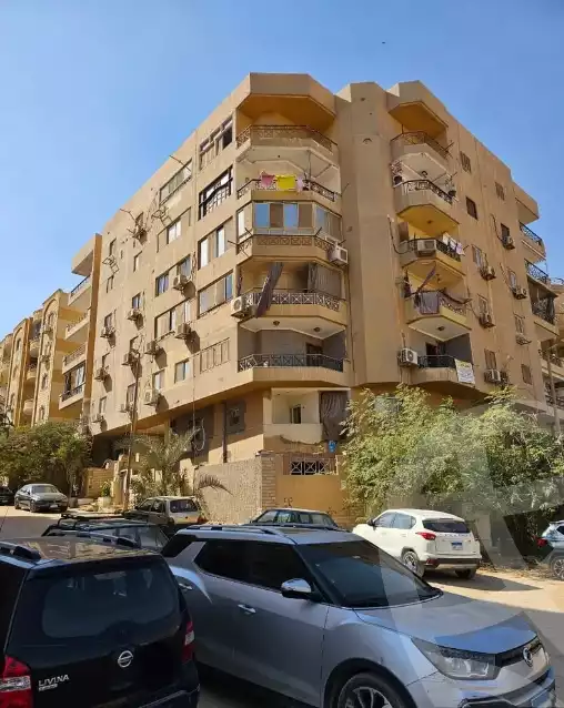 https://aqarmap.com.eg/en/listing/6516167-for-sale-cairo-hadayek-el-ahram-khafraa-gate