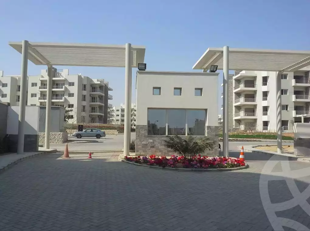 https://aqarmap.com.eg/en/listing/6517247-for-sale-cairo-el-sheikh-zayed-city-compounds-dh-drys