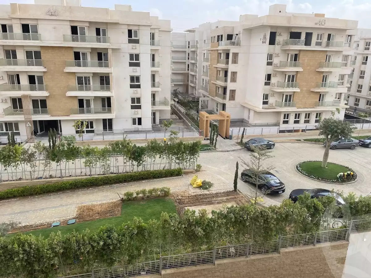 https://aqarmap.com.eg/ar/listing/6517991-for-sale-cairo-6th-of-october-compounds-mountain-view-icity-october-mv-park-mountain-view-icity-october