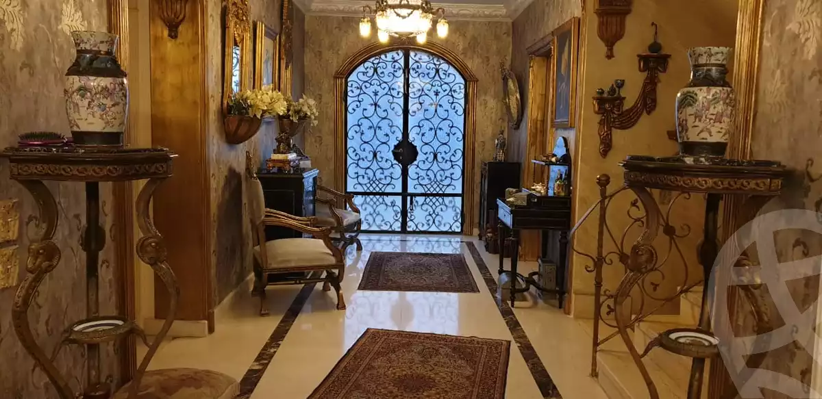 https://aqarmap.com.eg/en/listing/6519196-for-sale-cairo-el-sheikh-zayed-city-compounds-moon-land