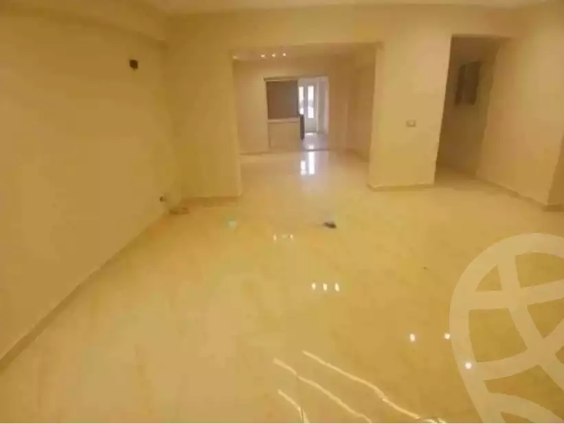 https://aqarmap.com.eg/ar/listing/6520688-for-rent-alexandria-ganaklis-shr-mrtdy-bsh